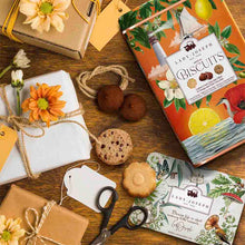 Cargar imagen en el visor de la galería, Lata surtido galletas Lady Joseph