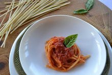 Cargar imagen en el visor de la galería, ciriole-pastaitaliana-receta-salsatomate-trigoduro-spaghetti
